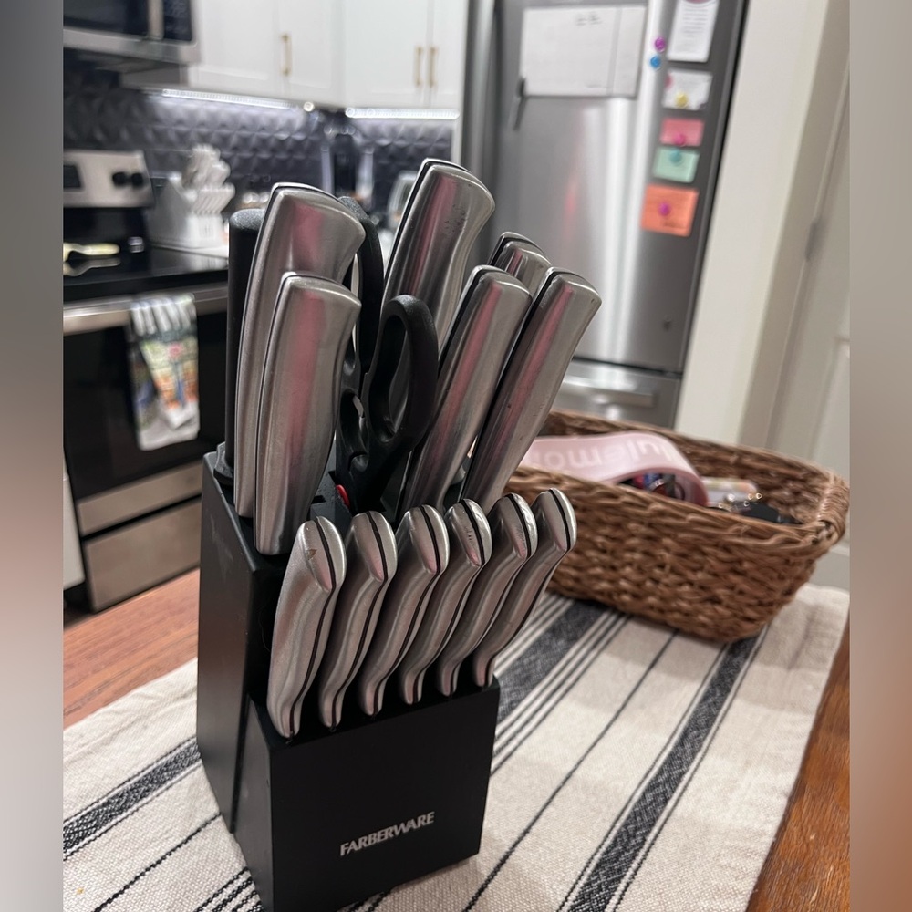 Farberware knife set